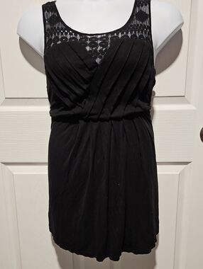 Black Lace-Yoke Pleated Mini Dress — Women